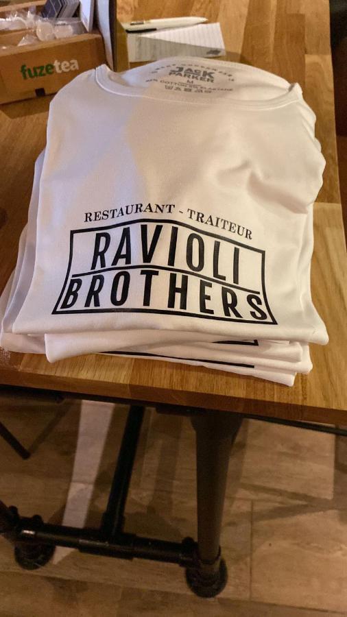 Boutique Hotel Ravioli Brothers Гаага Экстерьер фото